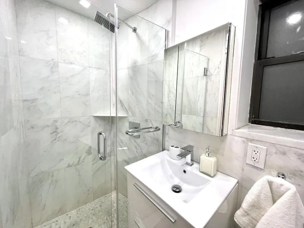 62-2B Renovated 1Br In Prime Upper East Side Apartment New York